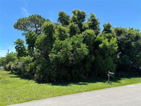Sandhill Crossing, 1641 SE Mansfield St, Port St. Lucie, Florida 34952, image 3