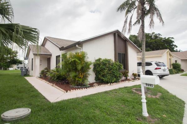 Rainberry Park, 9691 Sunny Isle Cir, Boca Raton, Florida 33428, image 1