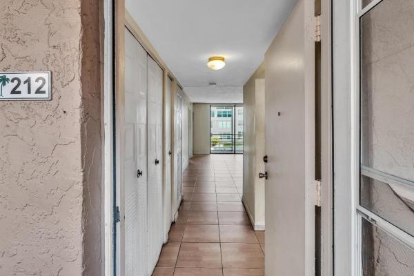 Somerset, 2861 Somerset Dr #212, Lauderdale Lakes, Florida 33311, image 2