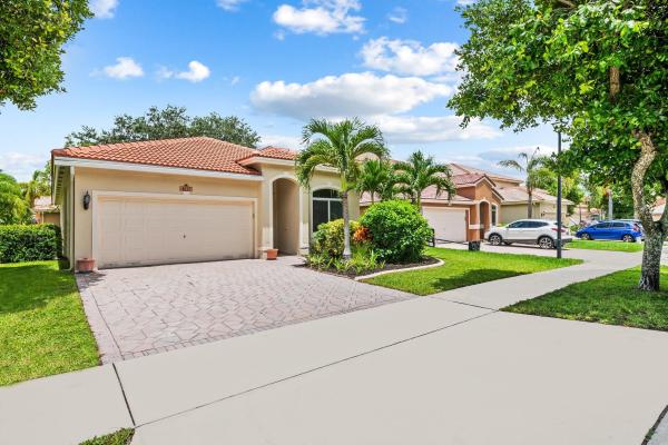 Banyan Trails, 4637 Waycross Dr, Coconut Creek, Florida 33073, image 1