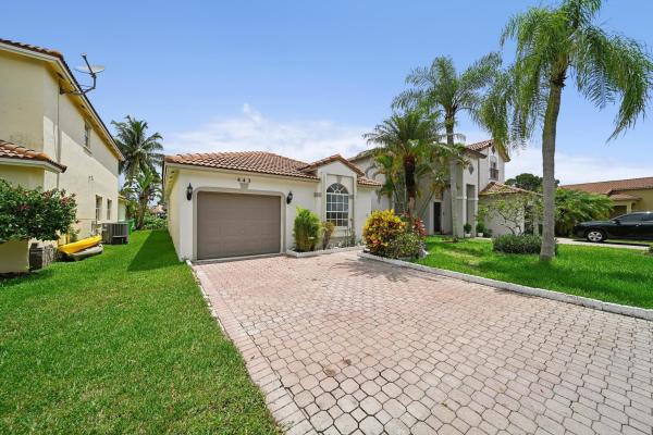Westwind Cove, 443 Lakeside Cir, Sunrise, Florida 33326, image 1