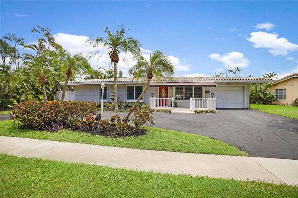 Coral Key Villas, 2360 NE 49th St, Lighthouse Point, Florida 33064, image 1