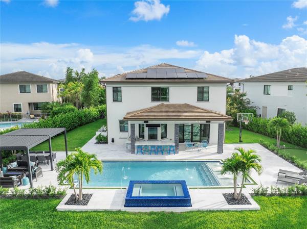 Triple Ranch, 10617 N Lago Vista Cir, Coral Springs, Florida 33076, image 1