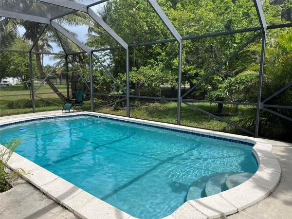 Oriole Estates, 3420 NW 39th St, Lauderdale Lakes, Florida 33309, image 1