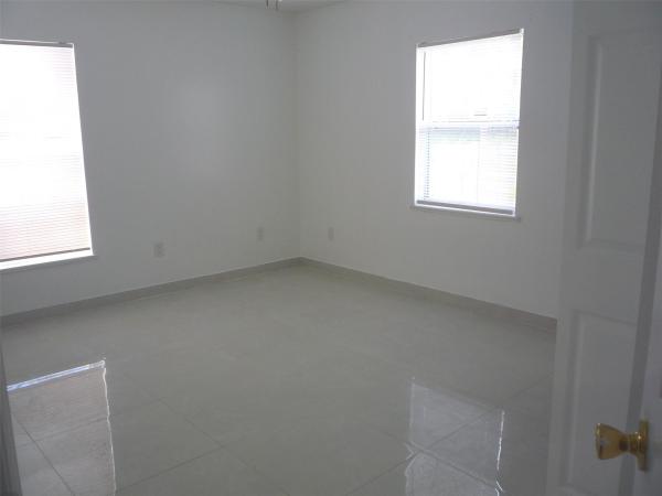 Sunland Gardens, 4008 Avenue M, Fort Pierce, Florida 34947, image 2