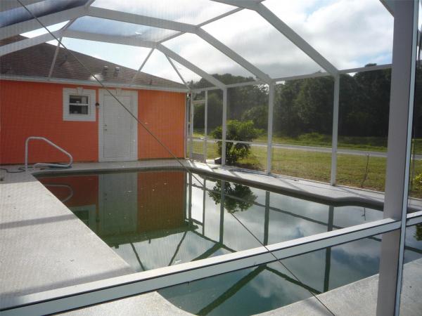 Sunland Gardens, 4008 Avenue M, Fort Pierce, Florida 34947, image 3