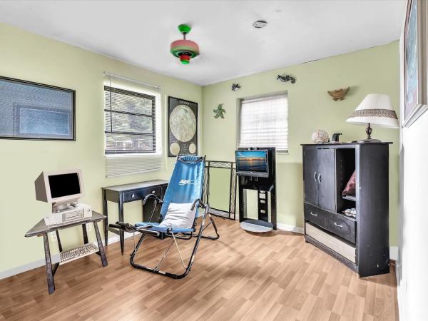 Sunshine Park Estates, 2401 N 61st Ter, Hollywood, Florida 33024, image 2