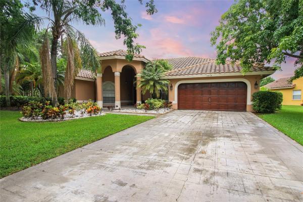 Kensington Glen, 4958 Kensington Cir, Coral Springs, Florida 33076, image 1