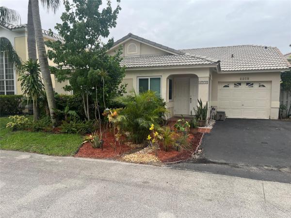 Coral Pointe, 4270 NW 55th Dr, Coconut Creek, Florida 33073, image 1