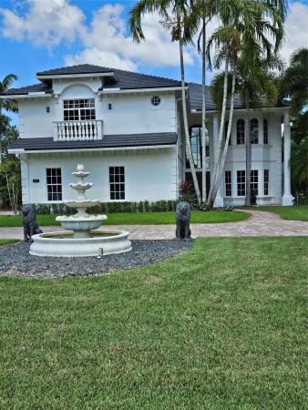 Paddock Park 1 Of Wellington, 377 Squire Dr, Wellington, Florida 33414, image 1