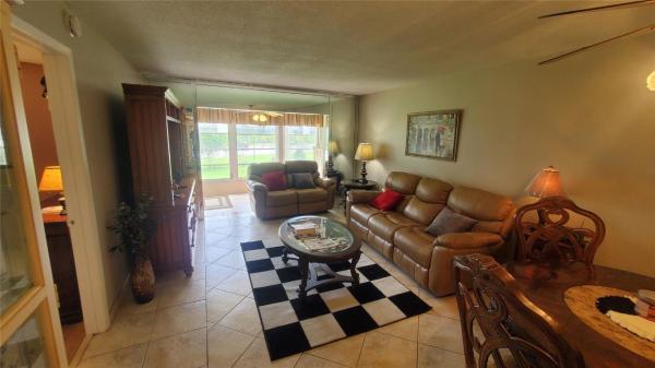 Lauderdale Oaks, 2881 NW 47th Ter #101, Lauderdale Lakes, Florida 33313, image 1