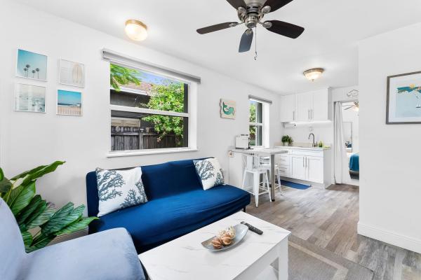 Modelo Park, 311 SW 2nd Ave, Dania Beach, Florida 33004, image 1