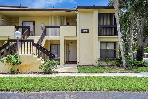 Meadowridge East, 1945 SW 15th St #67, Deerfield Beach, Florida 33442, image 1