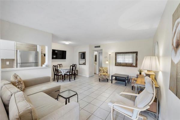 Beverly Hills, 5300 Washington St. #112, Hollywood, Florida 33021, image 1