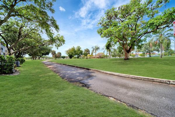 Buckingham At Century Village, 700 SW 128th Ave #412C, Pembroke Pines, Florida 33027, image 1