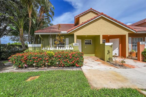 Kensington Place, 300 SE 23rd Ave, Boynton Beach, Florida 33435, image 1