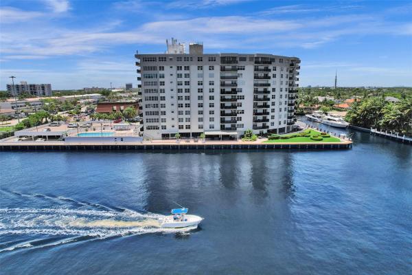 The Warwick, 5100 Dupont Blvd #2G, Fort Lauderdale, Florida 33308, image 1