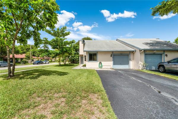Waterside, 6005 NW 79th Ave #6005, Tamarac, Florida 33321, image 1