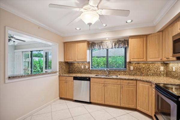 Greentree Villas, 4721 Storkwood Dr #A, Boynton Beach, Florida 33436, image 2
