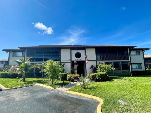 Belfort At Kings Point, 9746 S Belfort Cir #101, Fort Lauderdale, Florida 33321, image 1