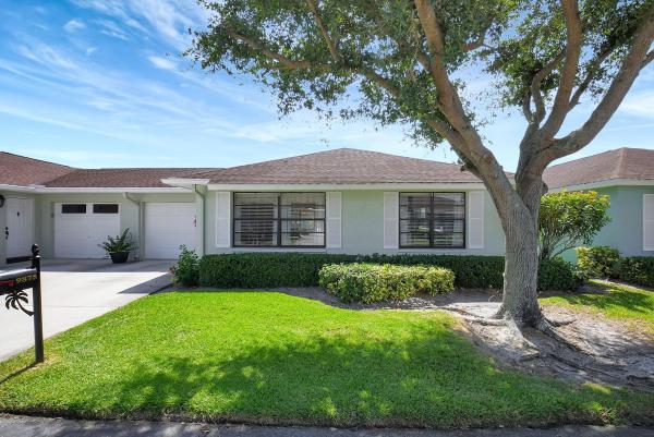 Bent Tree Villas East, 9875 Tabebuia Tree Dr #B, Boynton Beach, Florida 33436, image 1