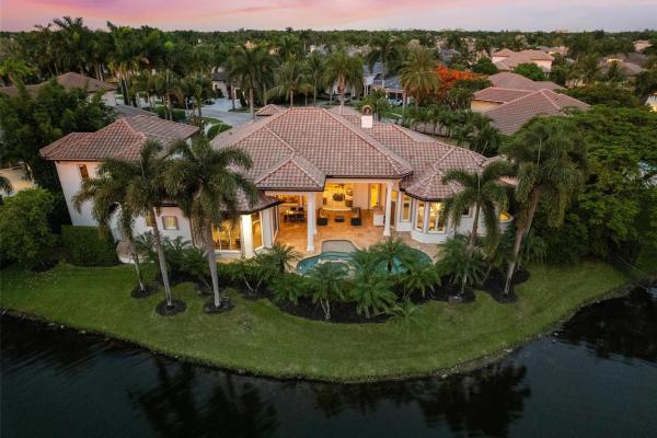 Hawks Landing, 721 Grayhawk Ave, Plantation, Florida 33324, image 1
