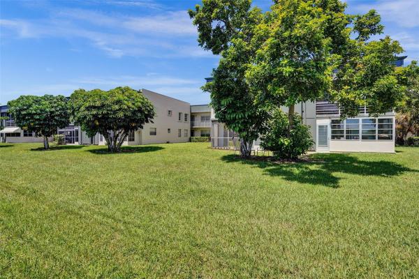 Burgundy At Kings Point, 731 Burgundy P, Delray Beach, Florida 33484, image 3
