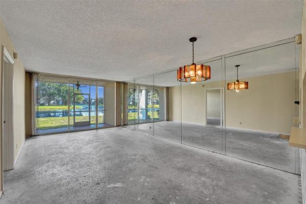 Lagoon Place, 9235 Lagoon Pl #104, Davie, Florida 33324, image 1