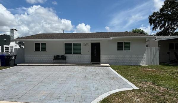 Hollywood Pines, 6129 Mayo St, Hollywood, Florida 33023, image 1