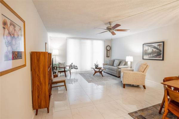 Opal Towers East, 1147 Hillsboro Mile #203, Hillsboro Beach, Florida 33062, image 2