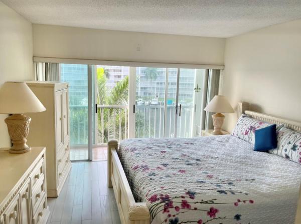 Hillsboro Cove, 1423 E Hillsboro Blvd #418, Deerfield Beach, Florida 33441, image 1