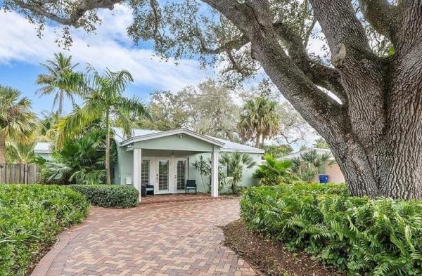 Rickel, 925 SW 21st St, Fort Lauderdale, Florida 33315, image 1