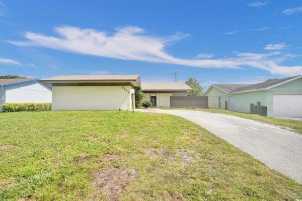 Chatelaine, 3343 Avenue Villandry, Delray Beach, Florida 33445, image 1