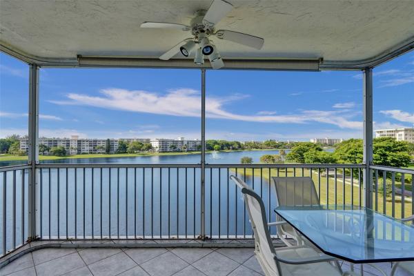 Palm-Aire Country Club 53, 2900 N Course Dr #602, Pompano Beach, Florida 33069, image 1