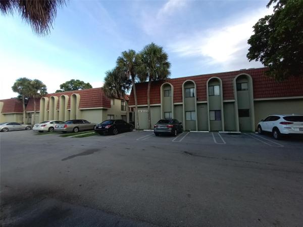 Cypress Creek Villas Of Coral Springs, 11410 Royal Palm Blvd #11410, Coral Springs, Florida 33065, image 1