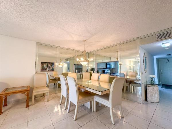 Sunrise Lakes 4, 2551 NW 103rd Ave #307, Sunrise, Florida 33322, image 1