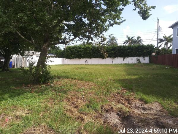 Cypress Point, 2700 SE 5th Ct, Pompano Beach, Florida 33062, image 1