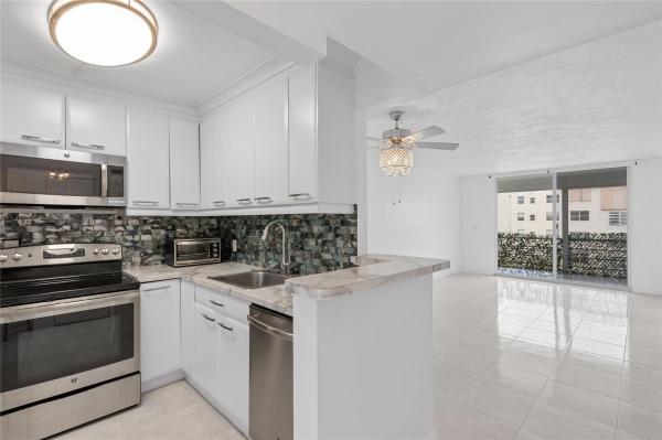 Somerset, 2841 Somerset Dr #311, Lauderdale Lakes, Florida 33311, image 1
