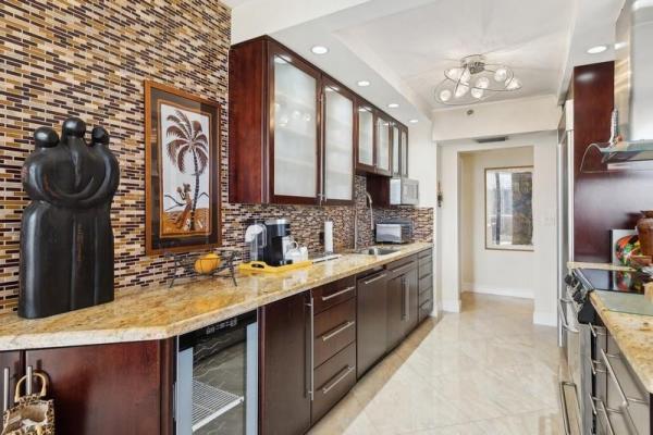 Terraces North Turnberry, 20191 E Country Club Cir #1911, Aventura, Florida 33180, image 1