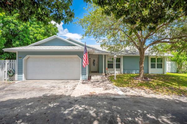 Canterbury, 7761 NW 4th St, Plantation, Florida 33324, image 1