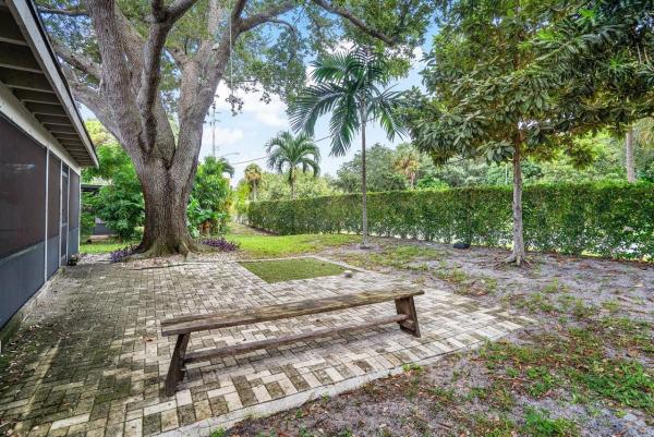 Wildwood Of Deer Creek, 1895 Deer Creek Wildwood Ln N, Deerfield Beach, Florida 33442, image 3