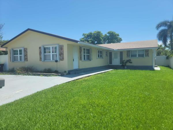 Spar-Rich, 138 NE 1st Ct, Dania Beach, Florida 33004, image 1