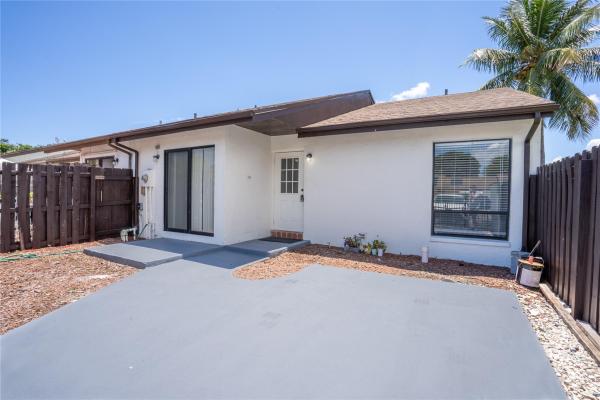 5606 Biscayne Dr, Greenacres, Florida 33463, image 1