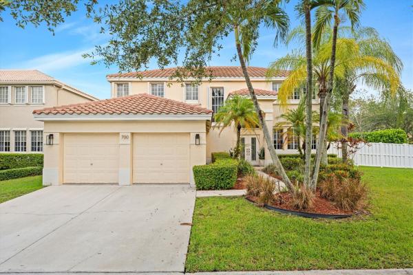 Heritage Lake, 700 Heritage Way, Weston, Florida 33326, image 1