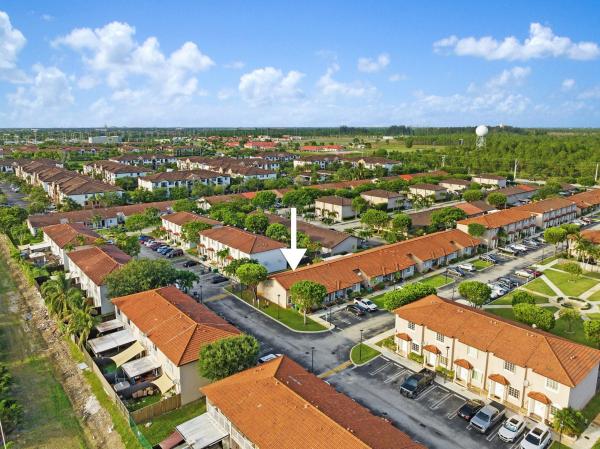 Cazadores South, 13813 SW 170th Ter #13813, Richmond West, Florida 33177, image 1