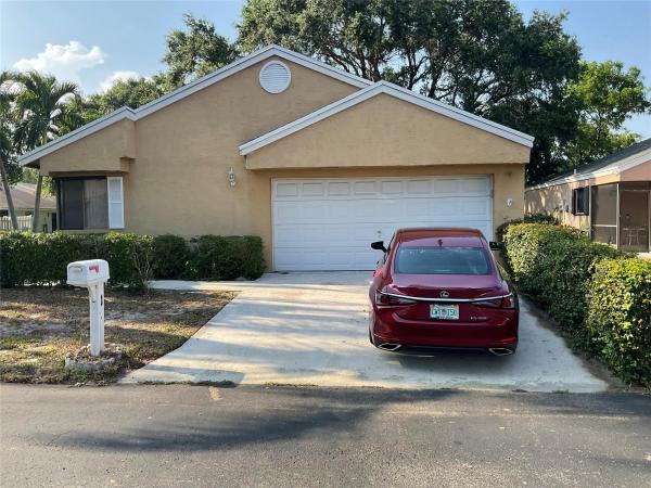Boynton Lakes North, 1 W Chesterfield Dr, Boynton Beach, Florida 33426, image 1