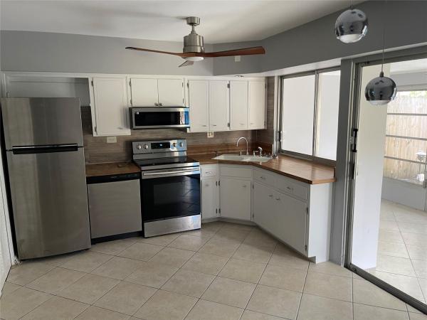 Knoll Ridge, 2161 NE 51st Ct, Fort Lauderdale, Florida 33308, image 1