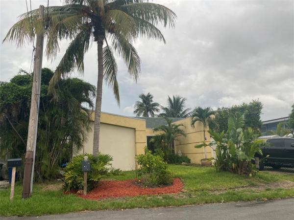 Lauderdale Isles, 2631 Okeechobee Ln, Fort Lauderdale, Florida 33312, image 1