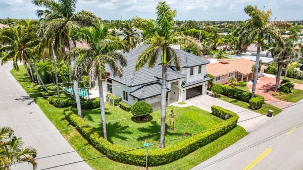 Lake Placid, 3215 NE 28th Ave, Lighthouse Point, Florida 33064, image 1