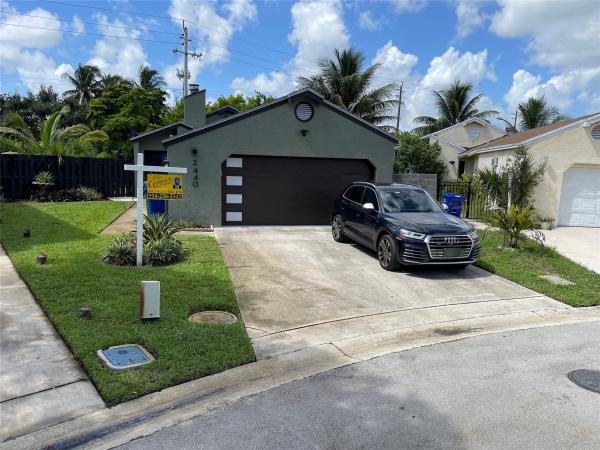 University Park, 2440 SW 83rd Ter, Miramar, Florida 33025, image 1